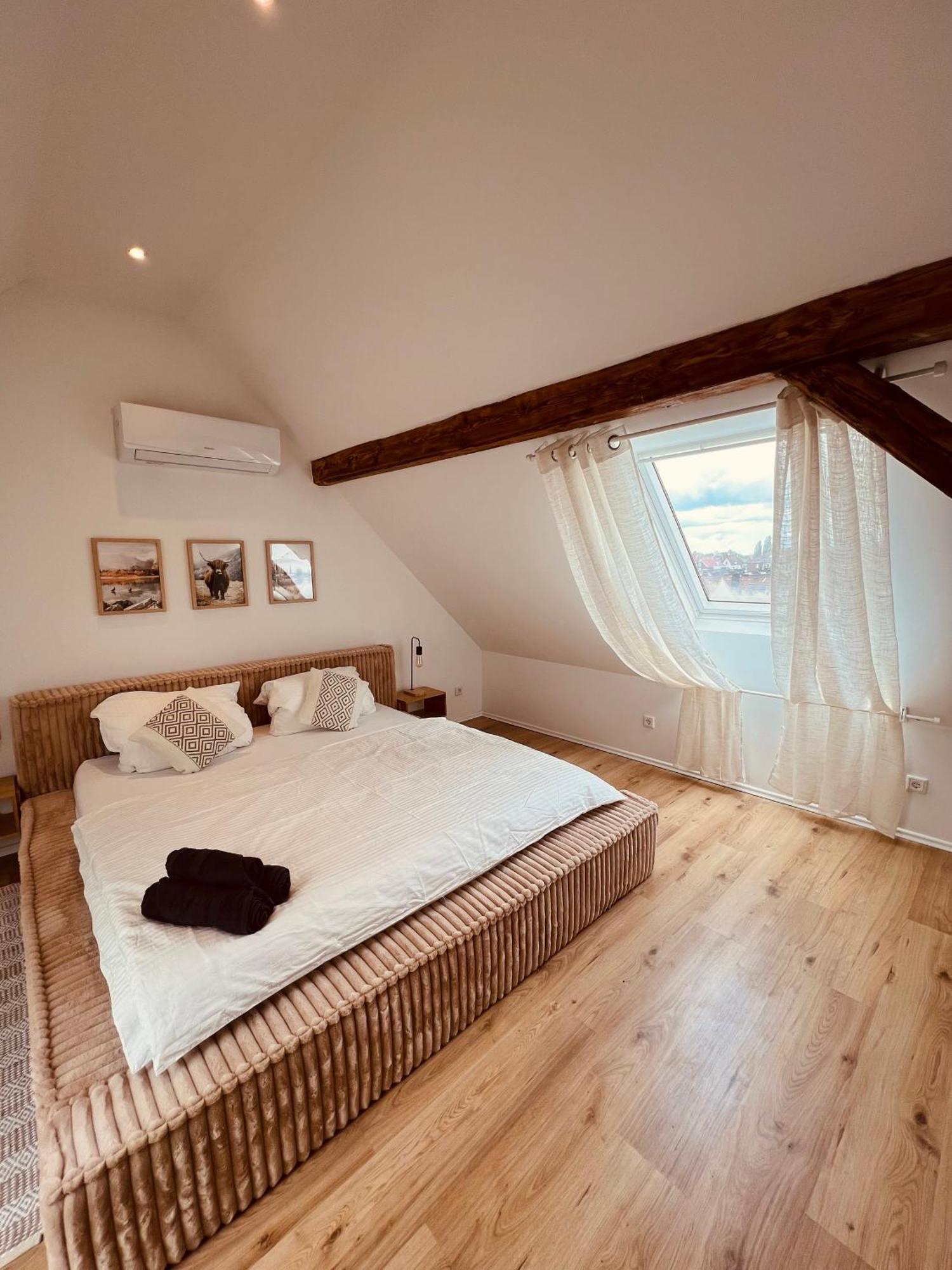 Maisonette-Apartment Mit Klimaanlage - In Dorsten Zentrum - Exteriör bild